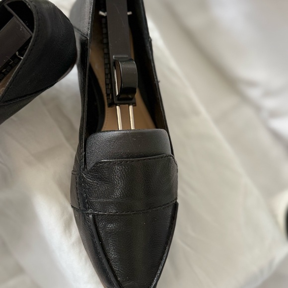 Vince Camuto loafer black leather - Picture 4 of 8